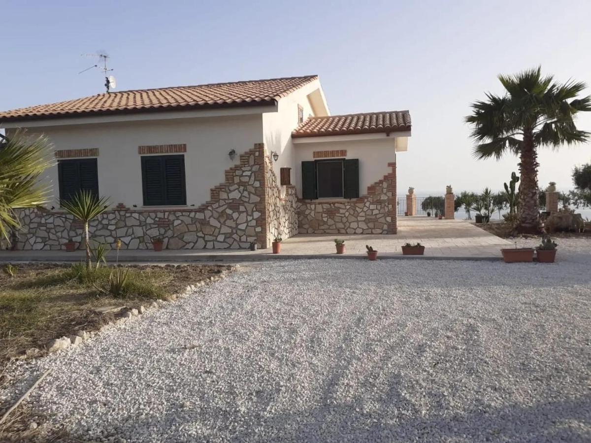 Villa Il Casale Di Bovo Marina Montallegro Exterior foto