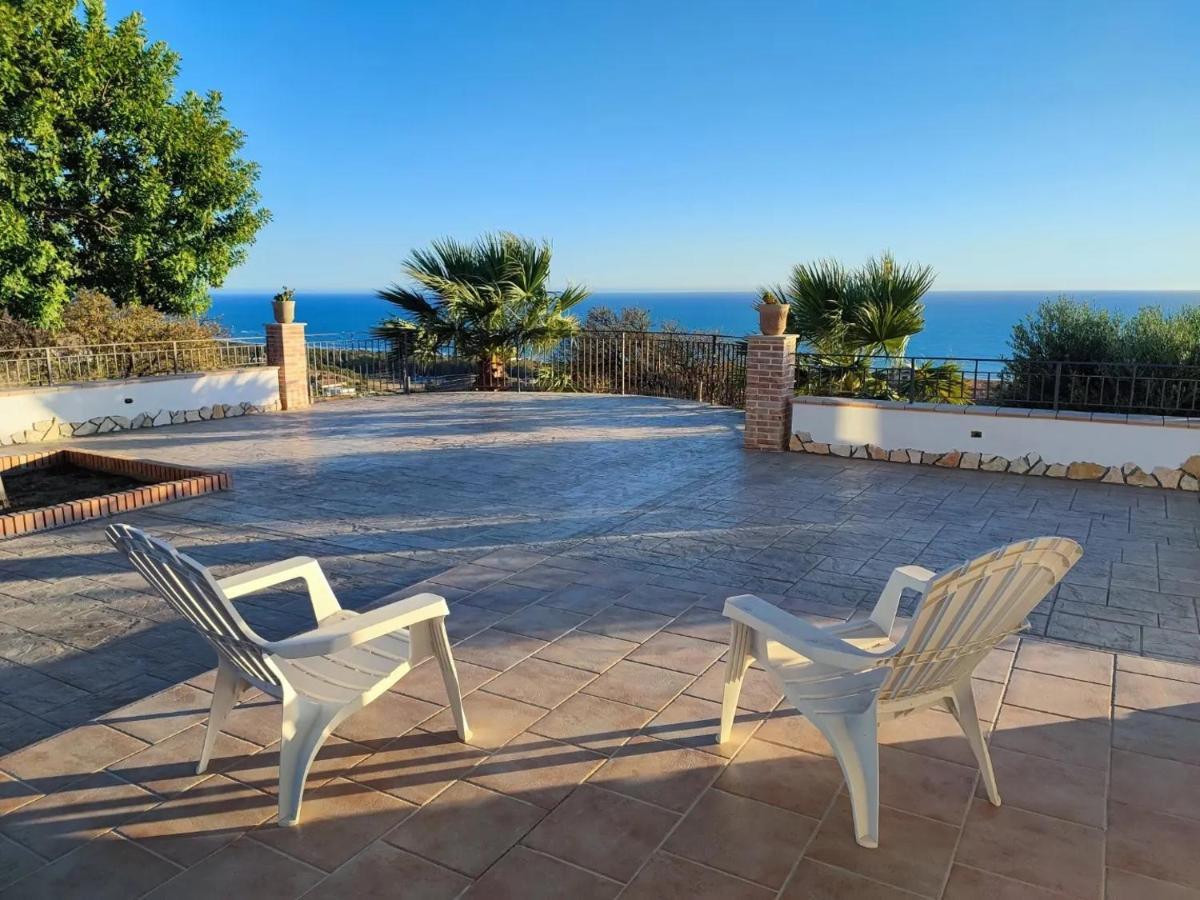 Villa Il Casale Di Bovo Marina Montallegro Exterior foto