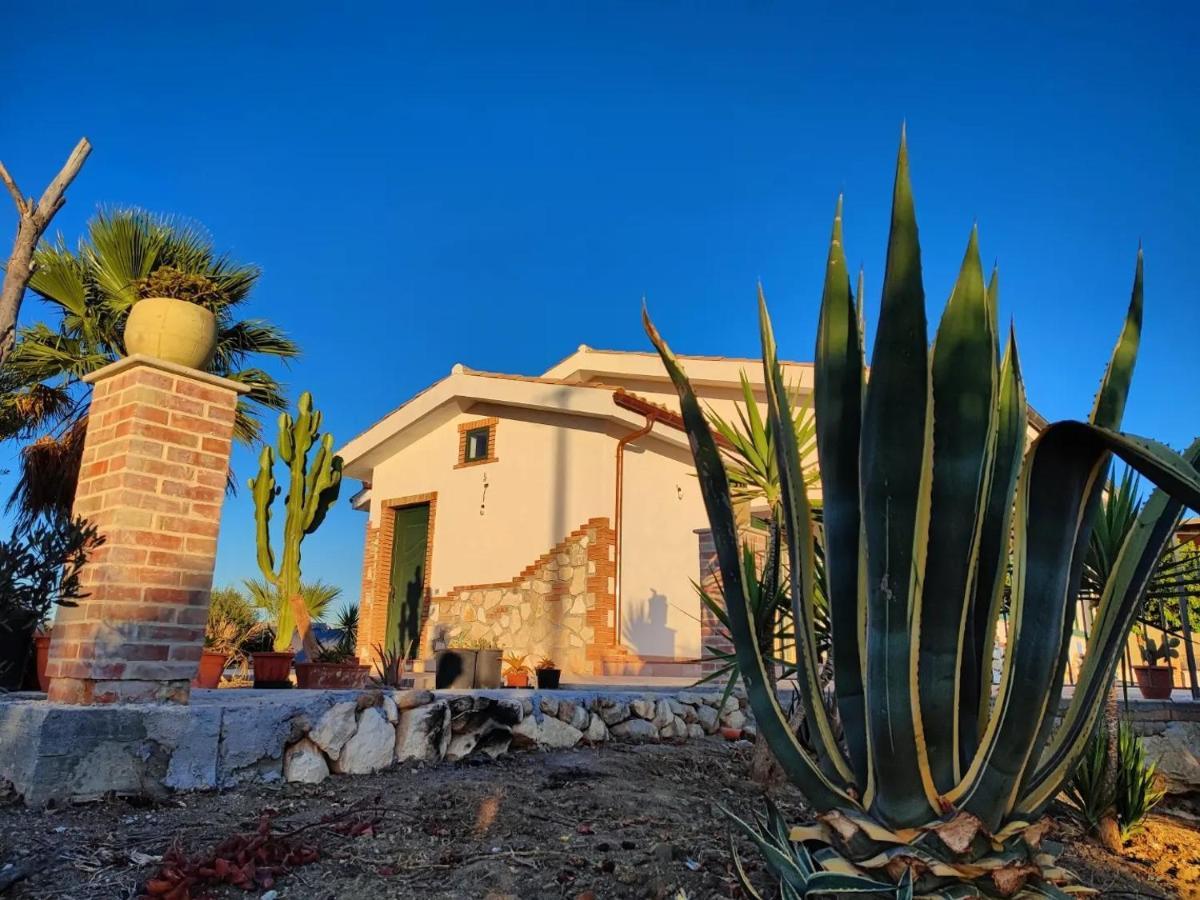 Villa Il Casale Di Bovo Marina Montallegro Exterior foto
