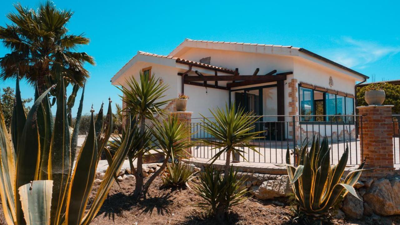 Villa Il Casale Di Bovo Marina Montallegro Exterior foto
