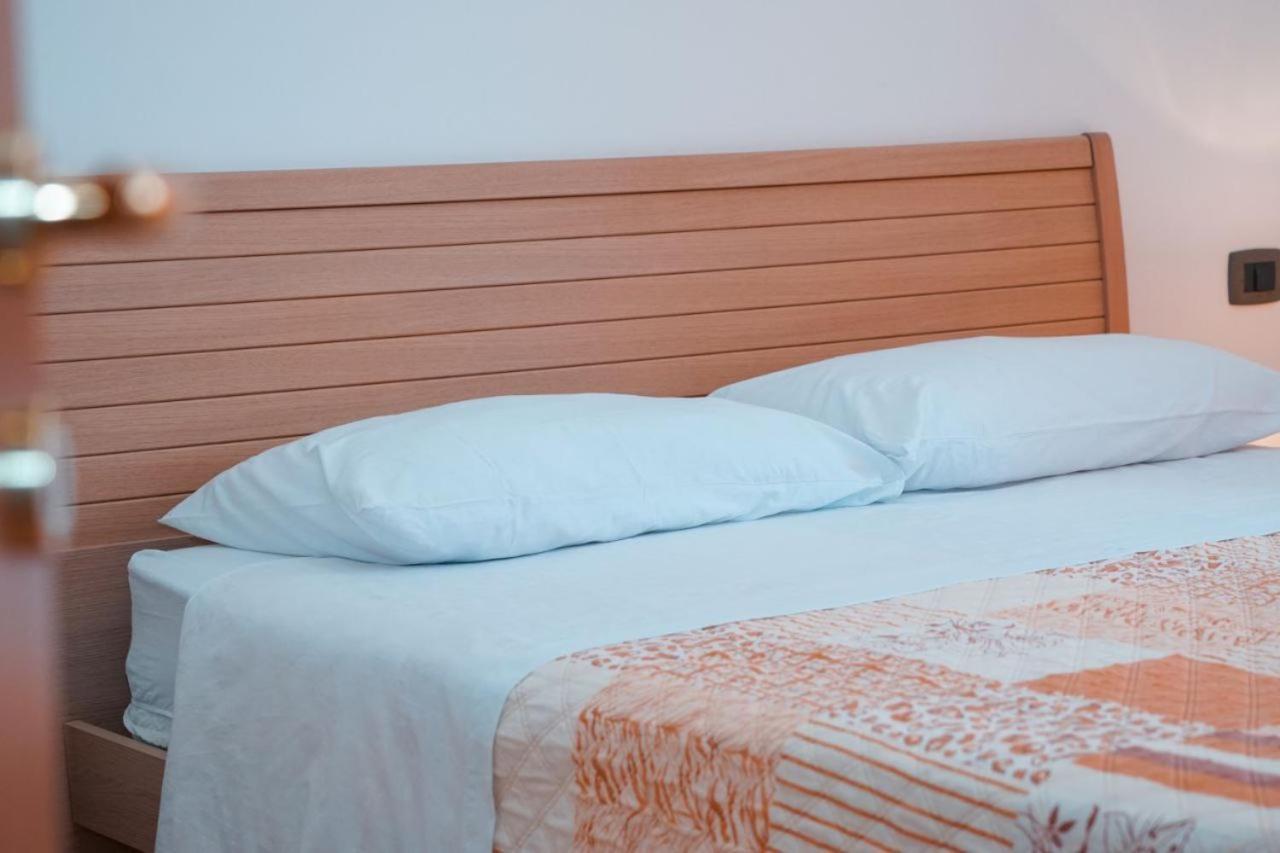Villa Il Casale Di Bovo Marina Montallegro Zimmer foto