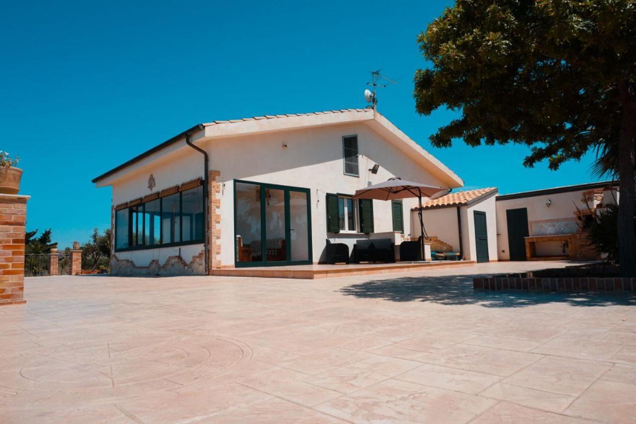 Villa Il Casale Di Bovo Marina Montallegro Zimmer foto